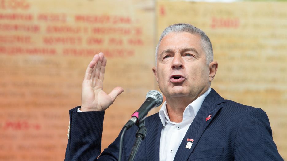 40. rocznica podpisania porozumie? sierpniowych w Gda?sku31.08.2020 Gdansk Europejskie Centrum Solidarnosci ECS Swieto Wolnosci i Demokracji w 40 rocznice podpisania porozumien sierpniowych  Fot. Wojciech Strozyk/REPORTER
n/z: Wladyslaw Frasyniuk
N/z: Plac Solidarnosci historyczna Brama nr 2 Stocznia Gdanska kopia tablice 21 postulatow sierpniowychWojciech Strozyk/REPORTER