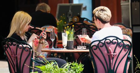 Podatek cukrowy uderza w klientów gastronomii. Restauratorzy nie narzekają. "Klienci się przyzwyczaili"