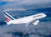 Strajk bardzo utrudni połączenia lotnicze z Paryżem
