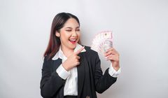 Raport placowy: kto zarabia najwięcej w marketingu i e-commerce?