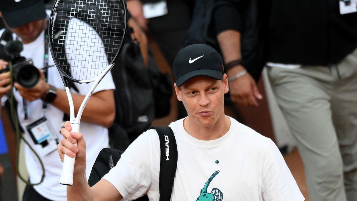 PAP/EPA / Ettore Ferrari / Na zdjęciu: Jannik Sinner