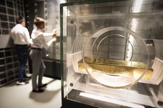 NBP wciąż powiększa zasoby złota. Wcześniej prof. Glapiński mówił o "niespokojnych czasach"