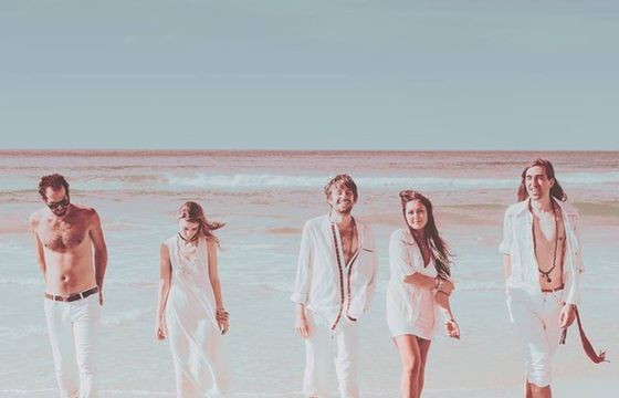 "Everything Is My Family" - nowy album Crystal Fighters. Promuje go "Ways I Can't Tell"