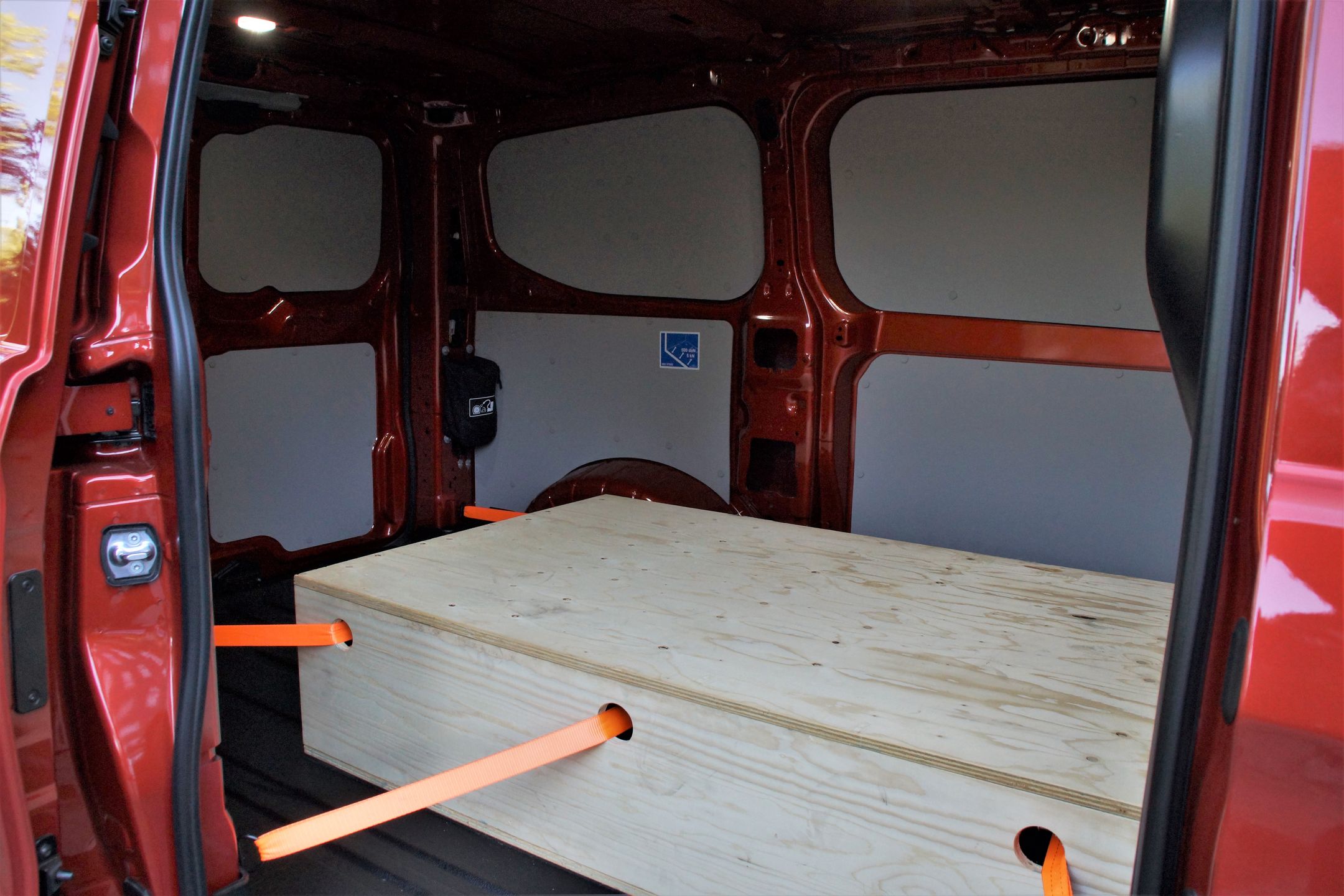 Ford Tourneo Custom 2023 
