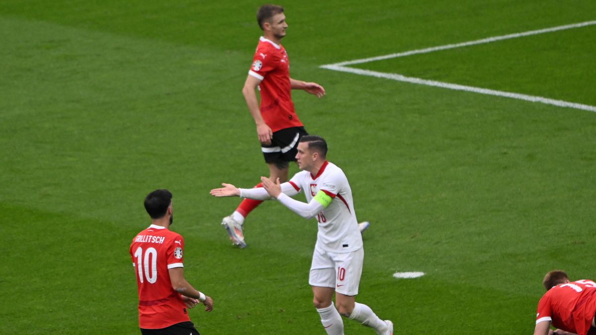 PAP / Marcin Bielecki / Na zdjęciu: Piotr Zieliński