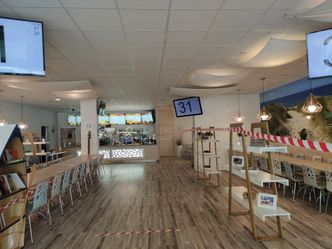 Posłowie walczą o obniżenie VAT dla gastronomii. "Bez tego zamknie się połowa restauracji"