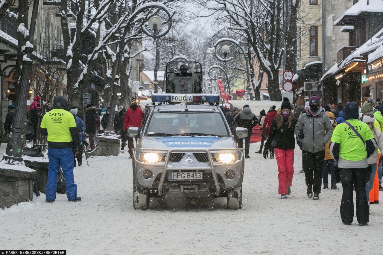 Koronawirus w Polsce. Szykuje się powtórka imprezy w Zakopanem? Niedzielski o kontrolach