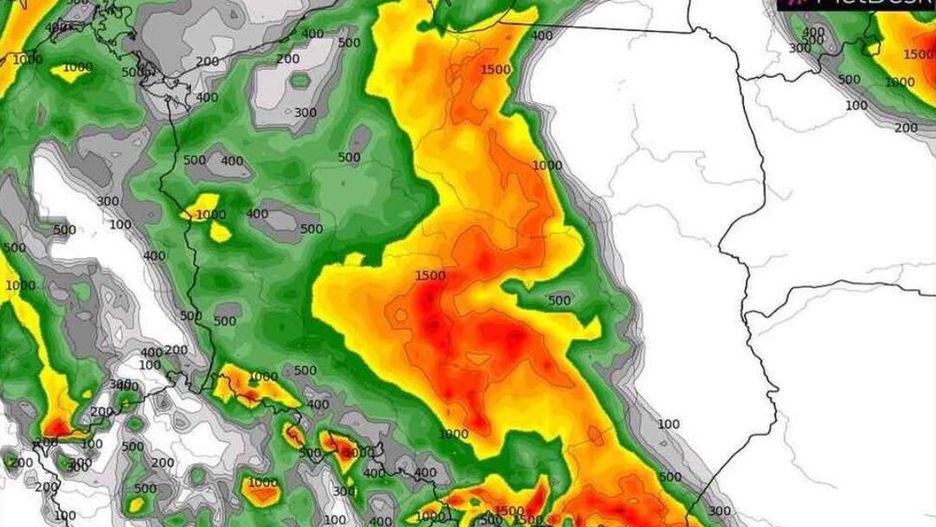 Prognozowany obszar chwiejnego powietrza nad Polską, w którym miejscami mogą rozwinąć się burze