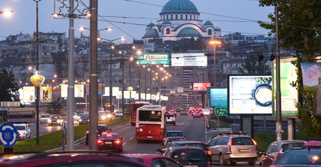 To tu masowo zjeżdżają Rosjanie. Mówią, że uciekają przed Putinem