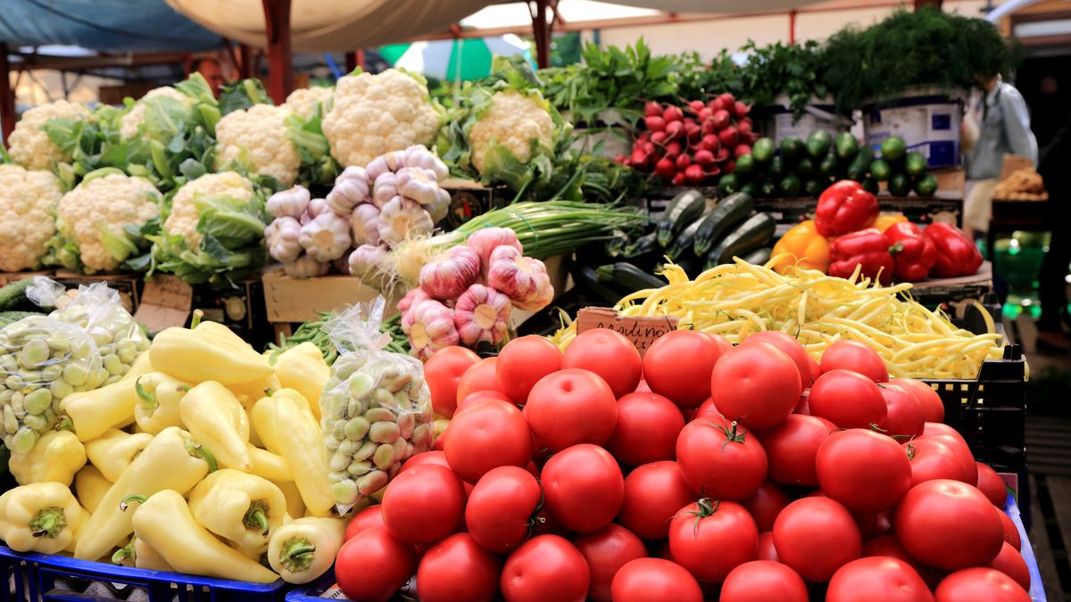 owoce, warzywa, bazar, bazarek, rynek, ryneczek, handel