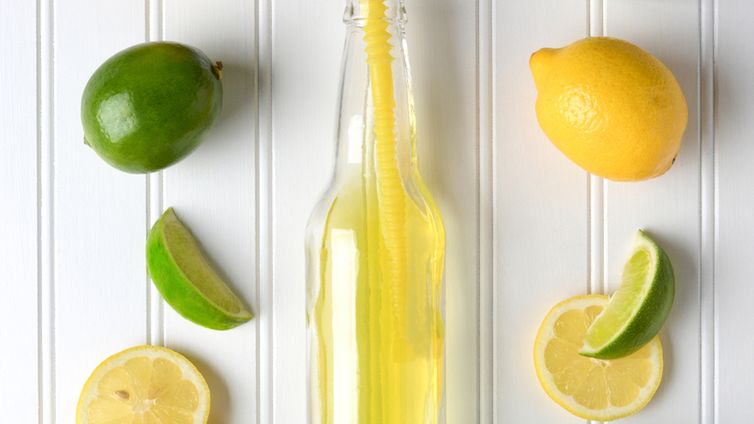 Lemoniada owocowa light z dodatkiem witamin E i C