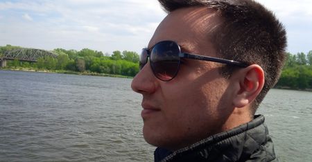 Cześć, Polygamio, masz nowego redaktora naczelnego. I wydawcę