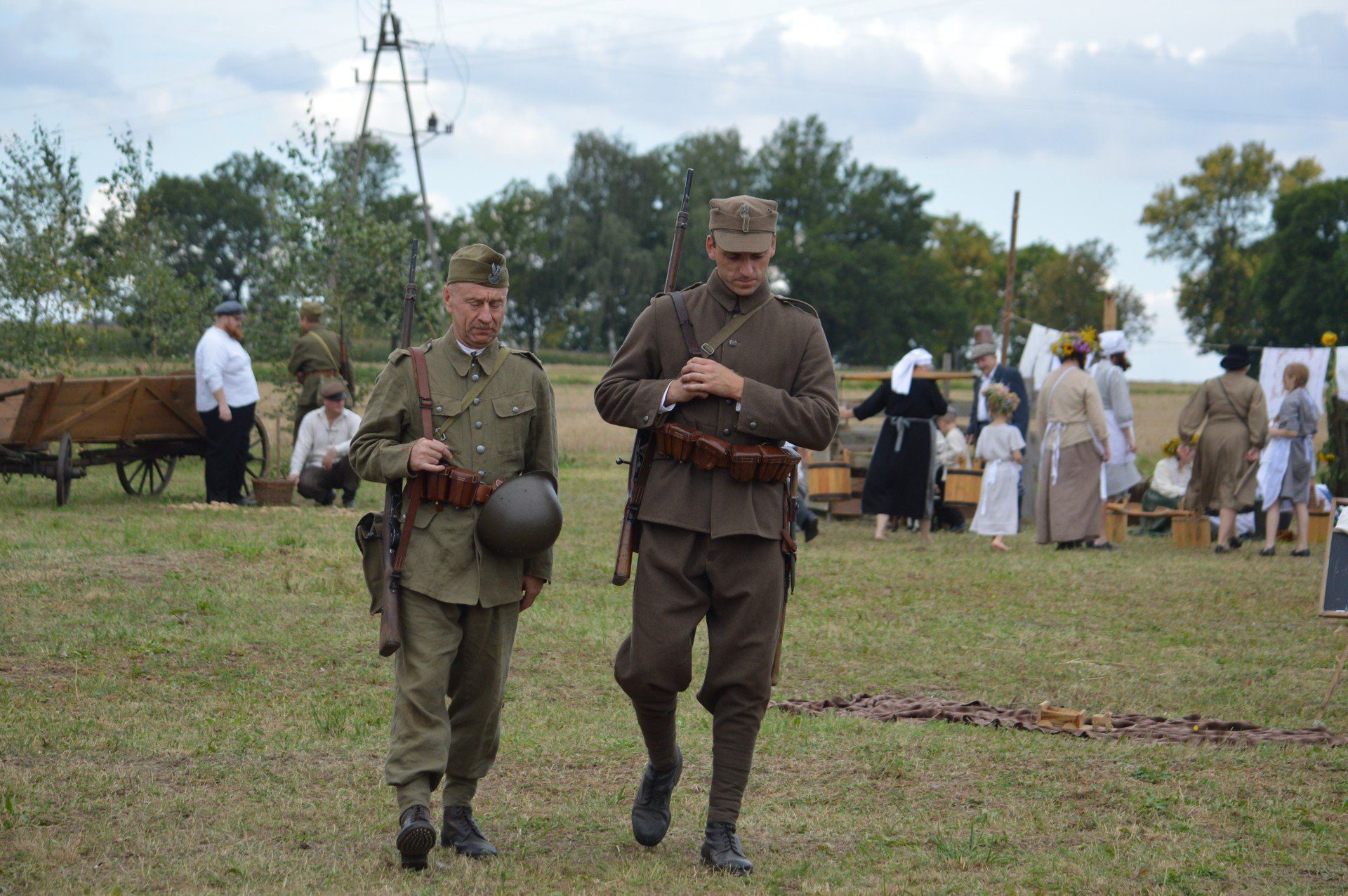 Rekonstrukcja historyczna w Suchcicach pod hasłem &#34;Ostatnie dni wolności, pierwszy dzień wojny&#34;