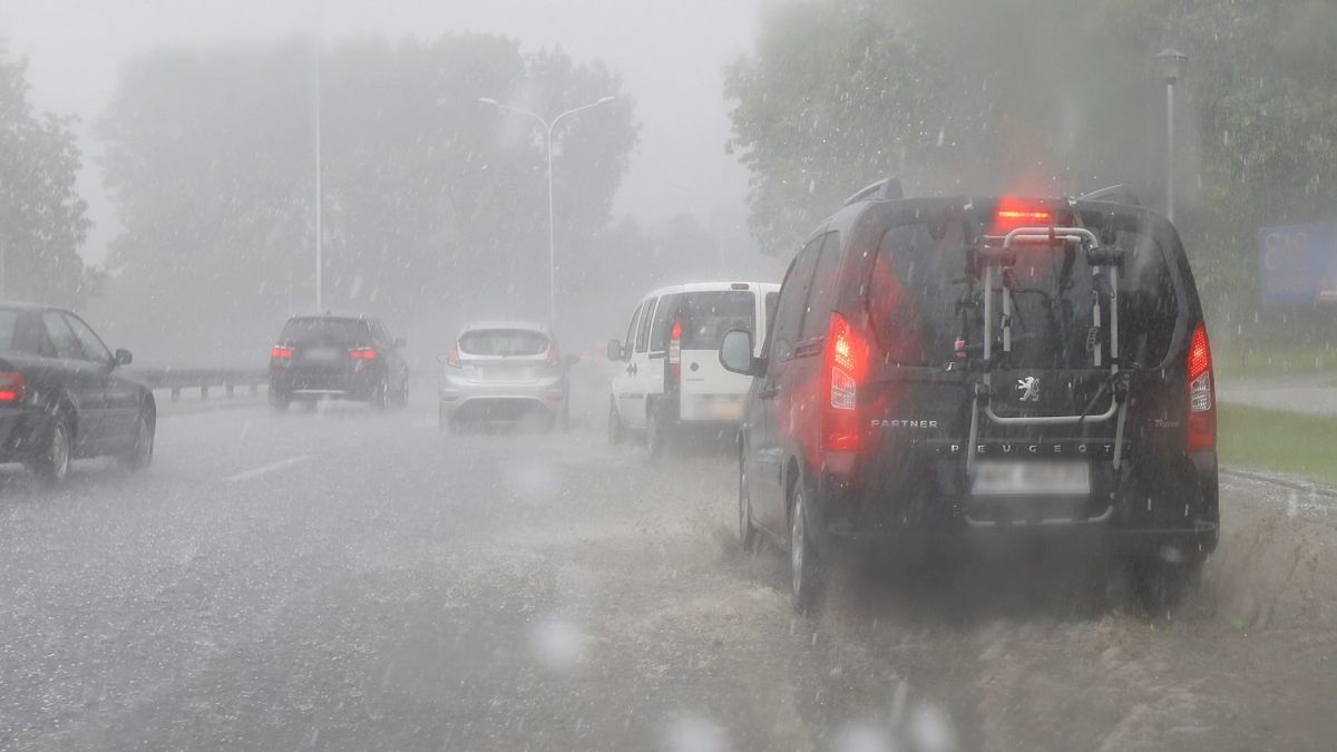 Burza i grad najbardziej zagrażają mieszkańcom wschodniej części Polski