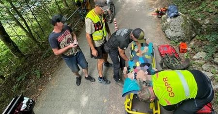 Dramat na ścieżce rowerowej. Kobieta wpadła do Dunajca