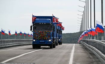 Zbliżenie reżimów. Pierwszy taki most między Rosją a Koreą
