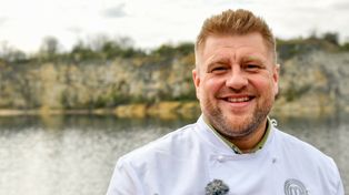 Tomasz Jakubiak zmarł na raka dwunastnicy. Taki jest jego główny objaw