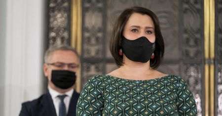 Posłowie PiS ruszyli w Polskę. Będą kontrolować dzieci