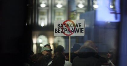 Pomoc dla frankowiczów. "Stop Bankowemu Bezprawiu" obawia się o wyliczenia KNF