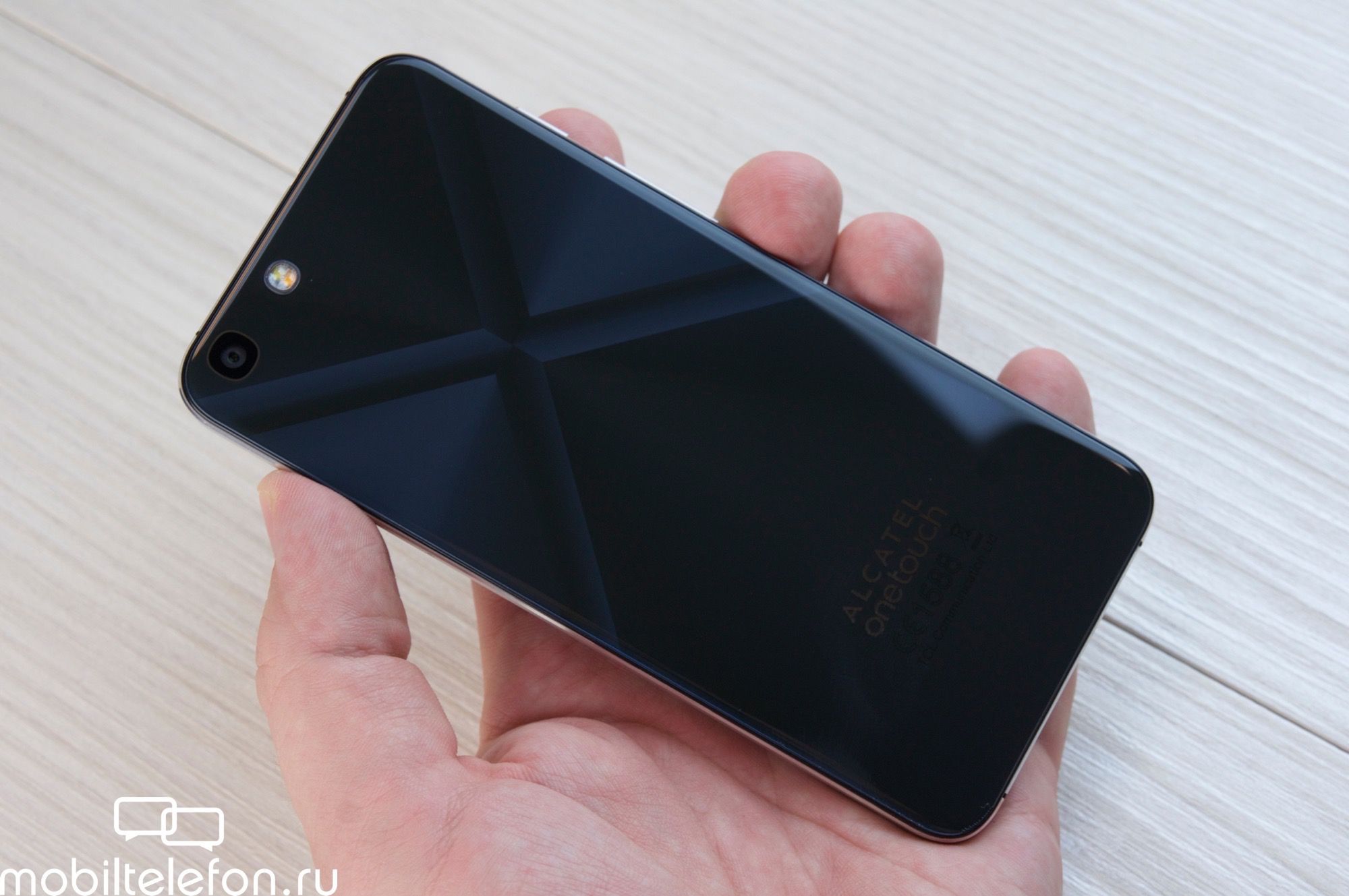 #wSkrócie: wygląd Galaxy S7 Plus, Alcatel OneTouch X1 oraz Xiaomi Mi 5 20