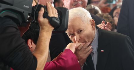 Kaczyński: NBP to ostatnia instytucja nieopanowana przez władzę