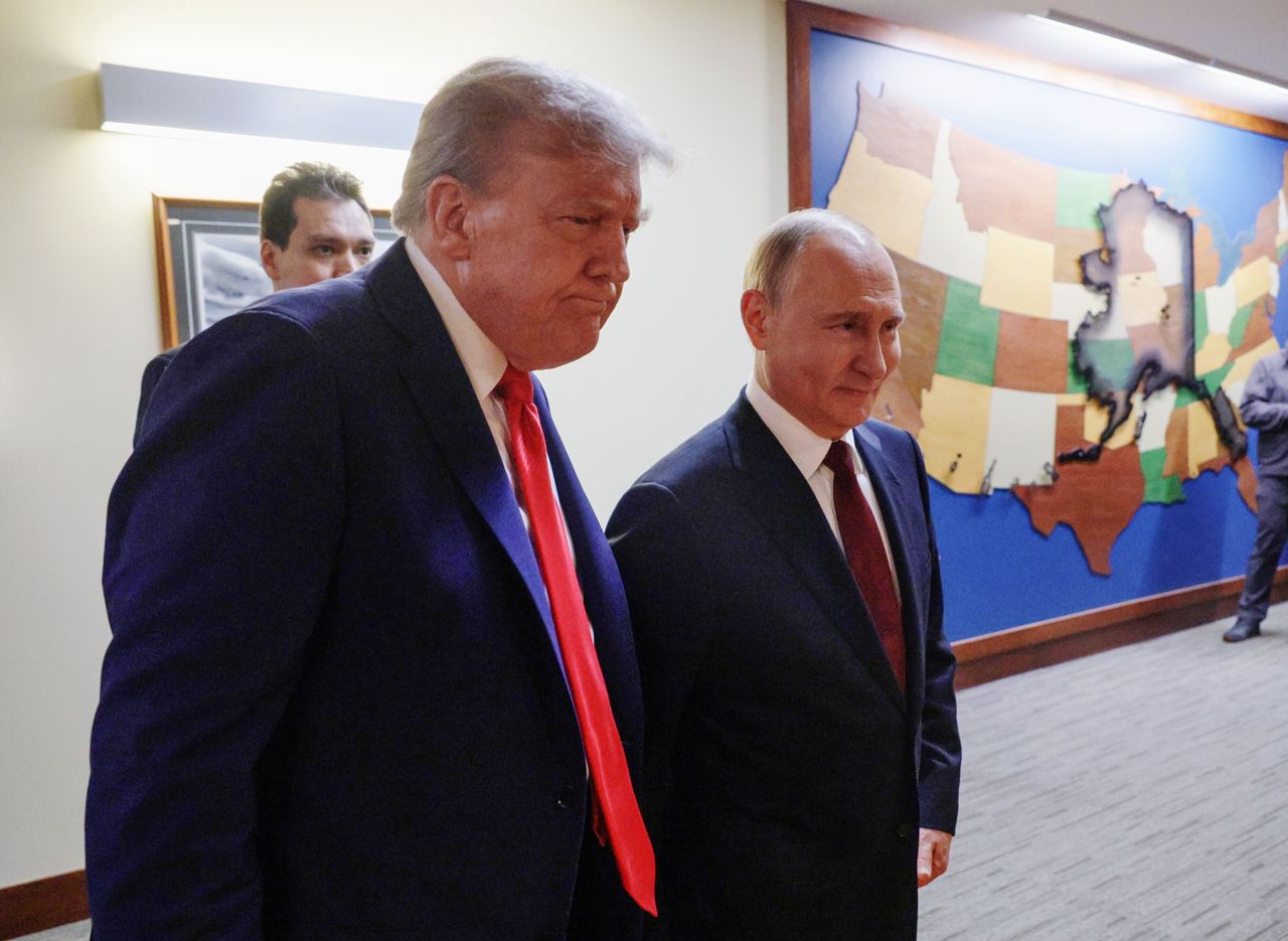 Republikanin ostro o spotkaniu Trumpa z Putinem. "Jednak zawalił"
