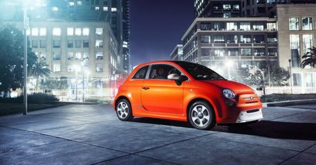 Elektryczny Fiat 500e na pierwszych zdjęciach