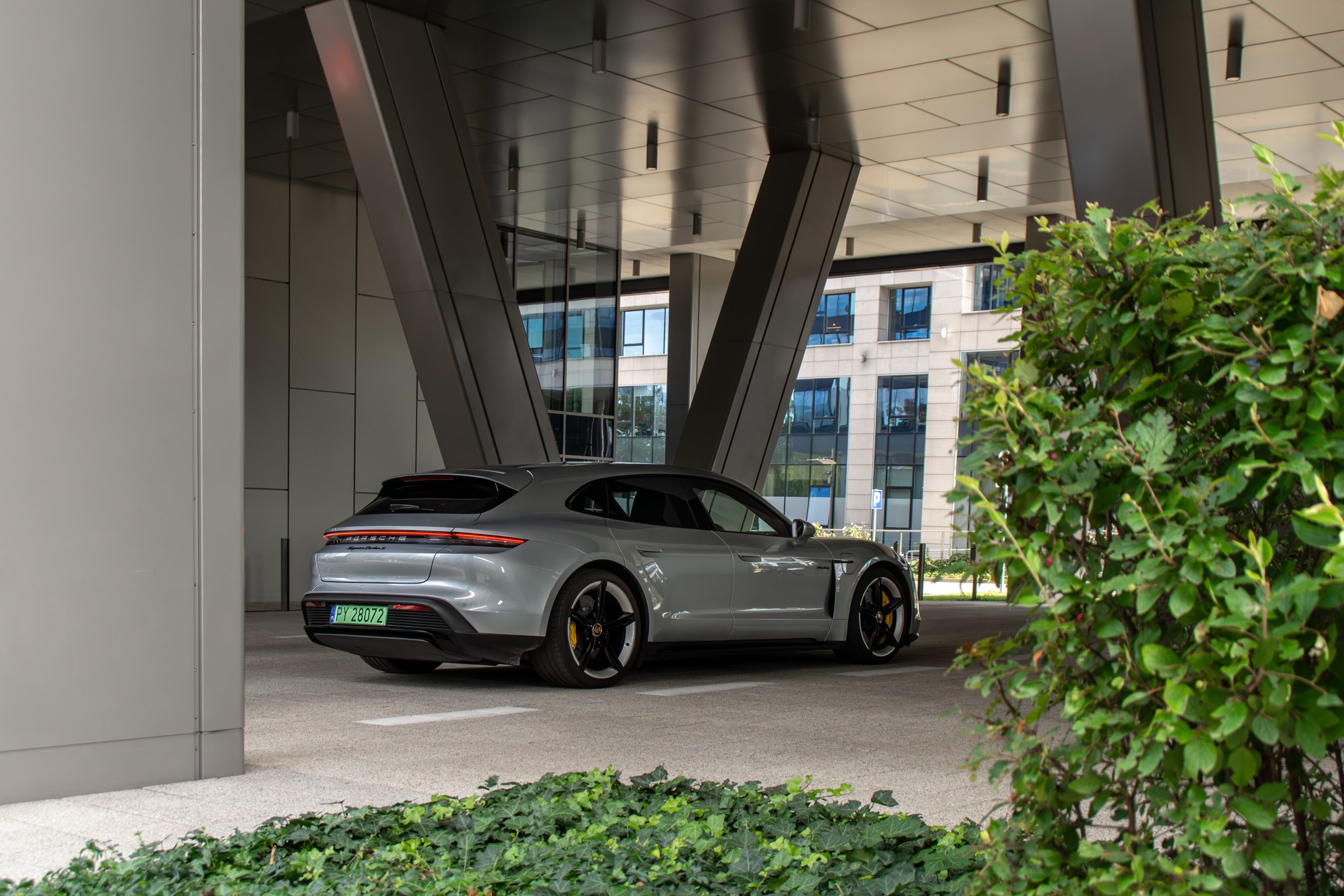 Porsche Taycan Turbo S Sport Turismo