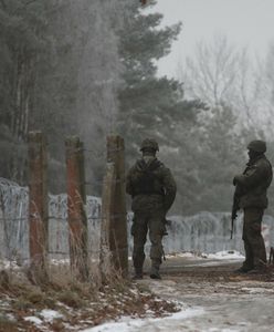 Kolejne incydenty na granicy z Białorusią. Oślepiali laserami i niszczyli ogrodzenie