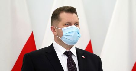 Przemysław Czarnek rzucił datę powrotu do szkół. "Jest to realne"