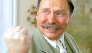 Prorocza komedia TVP. Przewidział uchodźców z Afganistanu i pomysł Błaszczaka