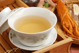 Zielona herbata ginseng z miodem, z dodatkiem cukru