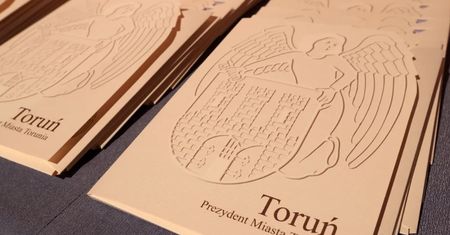 Toruń zmienia zasady przyznawania stypendiów. Ważne zmiany dla uczniów i studentów