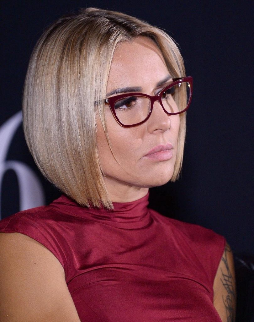 Blanka Lipińska żali się na nieudany makijaż permanentny oka