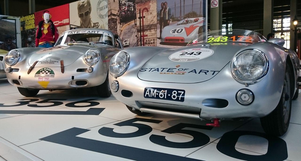 Spontaniczny weekend w Brukseli – wizyta w muzeum Autoworld!