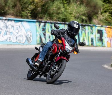Motocykl 125 cm3 za granicą. Przepisy w innych krajach