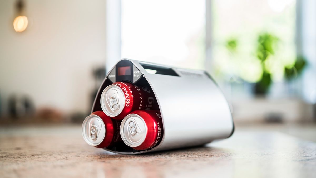 Błyskawiczna chłodziarka InnoChiller. Schłodzi napój 8 razy szybciej od lodówki 1