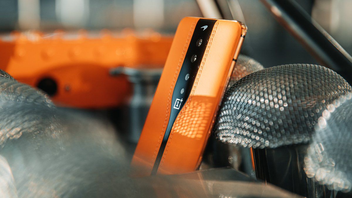 OnePlus Concept One to prototypowy smartfon ze znikającym aparatem