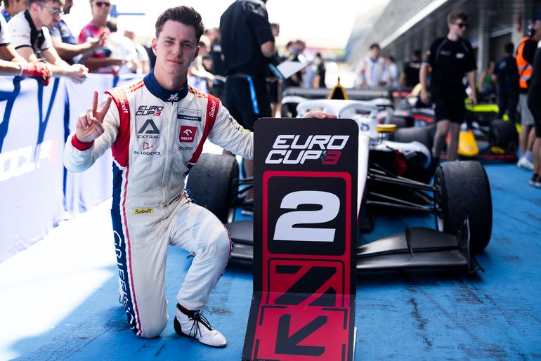 Kacper Sztuka może awansować do Formuły 2