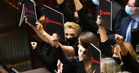 "To jest wojna". Awantura w Sejmie. Interweniowała Straż Marszałkowska
