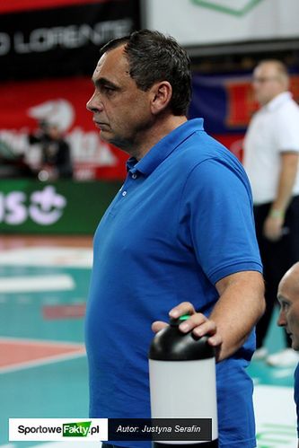 W drugim secie, trener Serwiński mógł tylko bezradnie patrzeć na grę swojego zespołu
