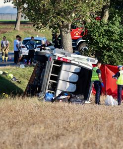 Wypadek busa. Wielu rannych, dwie osoby nie żyją