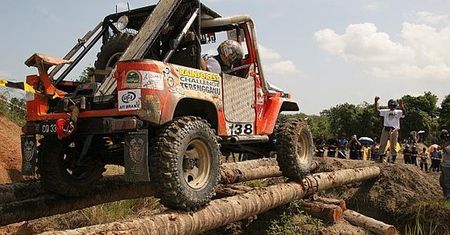 Polacy na trasie Rainforest Challenge 2007