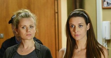 "Singielka": Julia Kamińska w sukni ślubnej