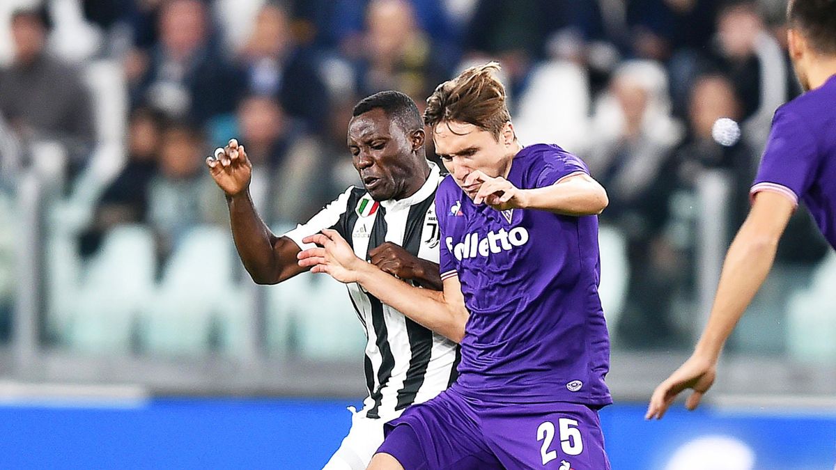 Zdjęcie okładkowe artykułu: PAP/EPA / PAP/EPA/ALESSANDRO DI MARCO / Na zdjęciu: Kwadwo Asamoah (z lewej) i Federico Chiesa (z prawej)