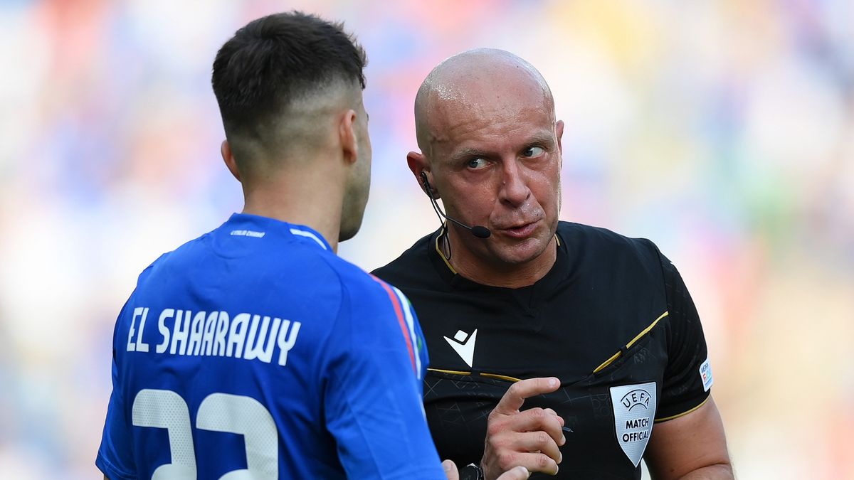 Getty Images / Na zdjęciu: Szymon Marciniak w trakcie Euro 2024