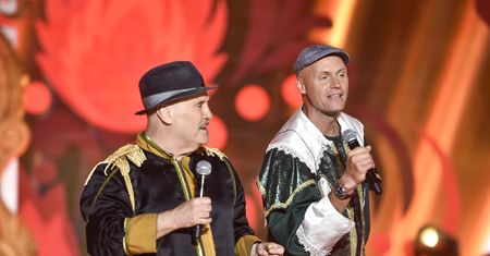 Zaśpiewa w Opolu hity ojca. "Jego stan psychiczny się polepszył"