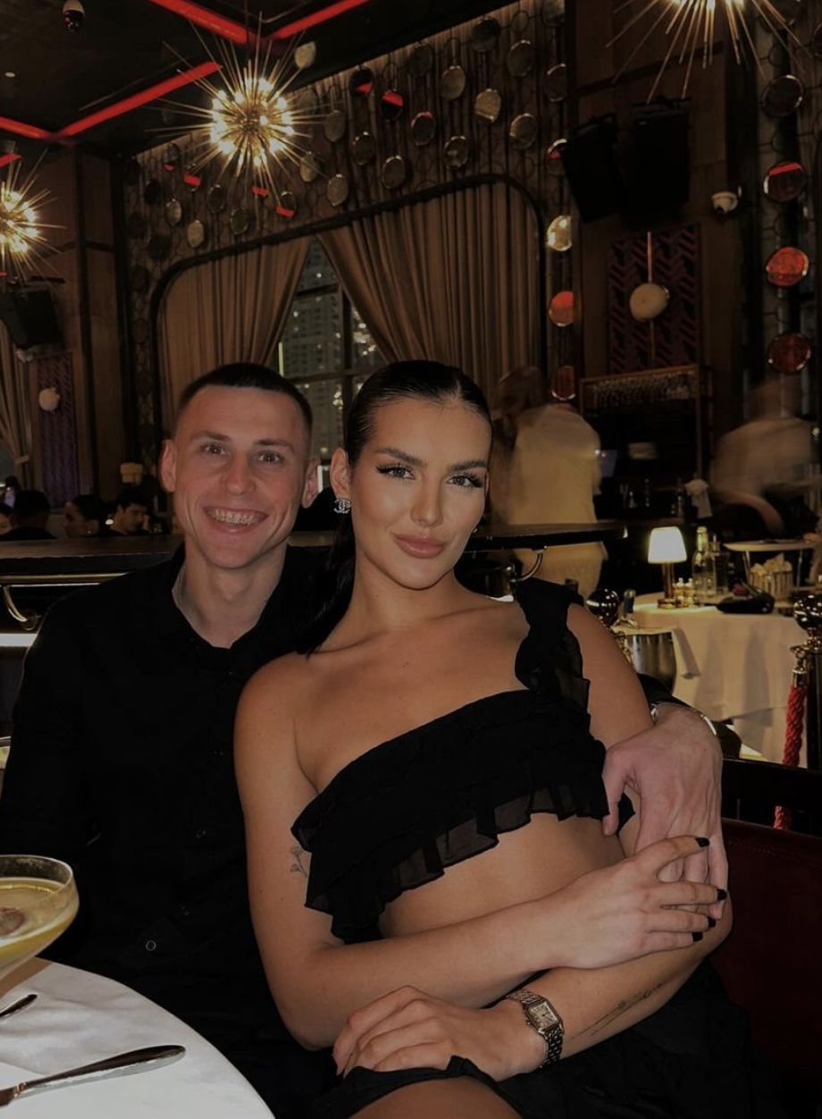 Jakub Piotrowski oświadczył się ukochanej

