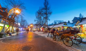 Nieobyczajne sceny na Krupówkach. Burmistrz komentuje