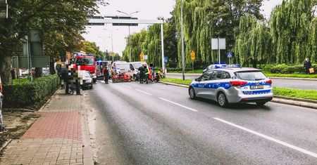 Racibórz: Trzy nastolatki potrącone na przejściu dla pieszych